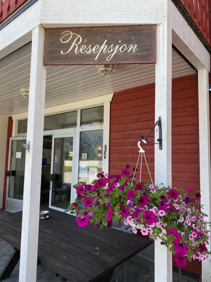 Traedal Hotel Sunndalsøra Dış mekan fotoğraf