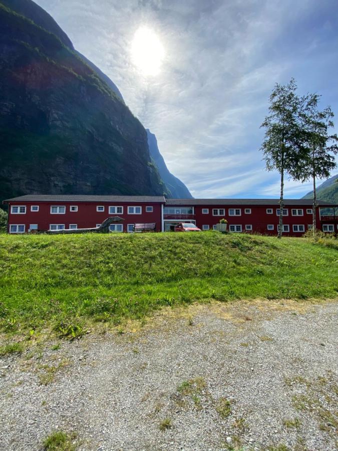 Traedal Hotel Sunndalsøra Dış mekan fotoğraf