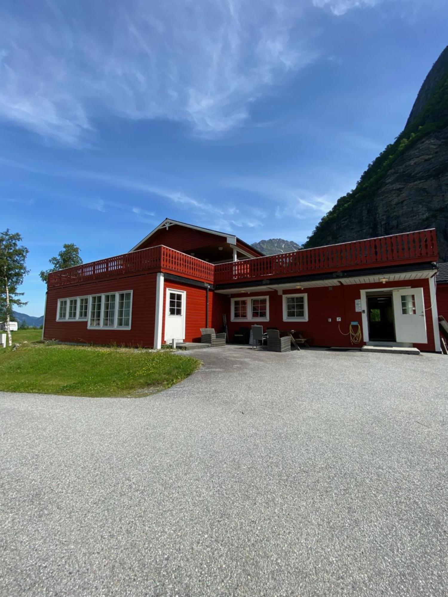 Traedal Hotel Sunndalsøra Dış mekan fotoğraf